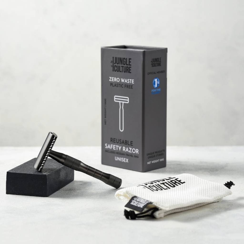 Barberhøvel + 10 blader - Black - fra Lev Logisk