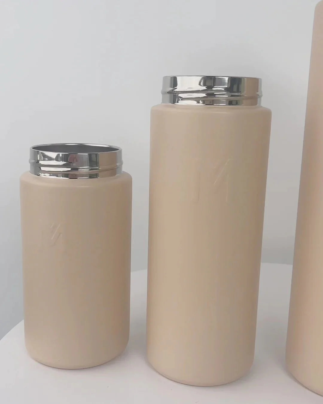 Montii flaske BASE - 350 ml (liten) - velg farge - Lev Logisk