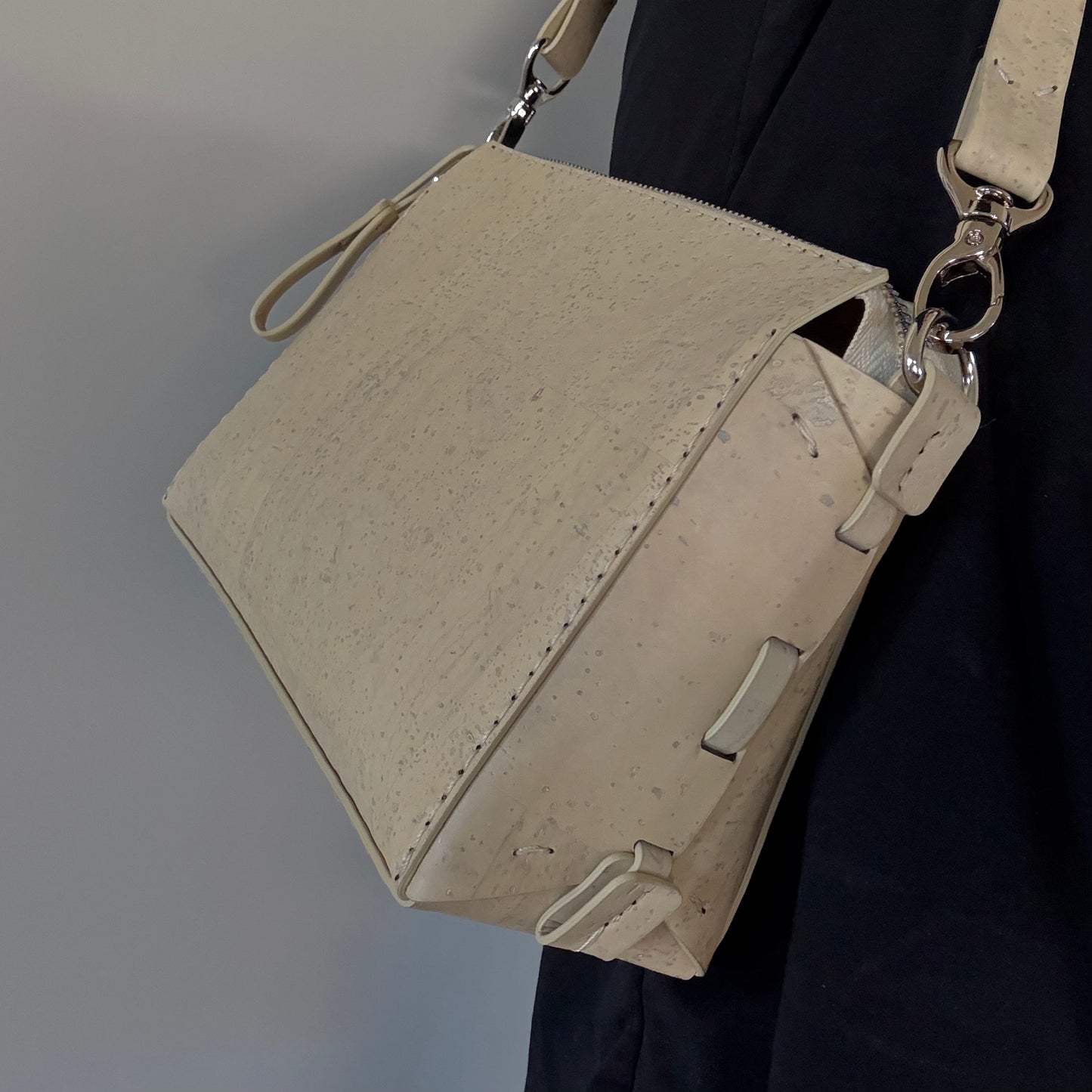 Maya - veske av korkskinn