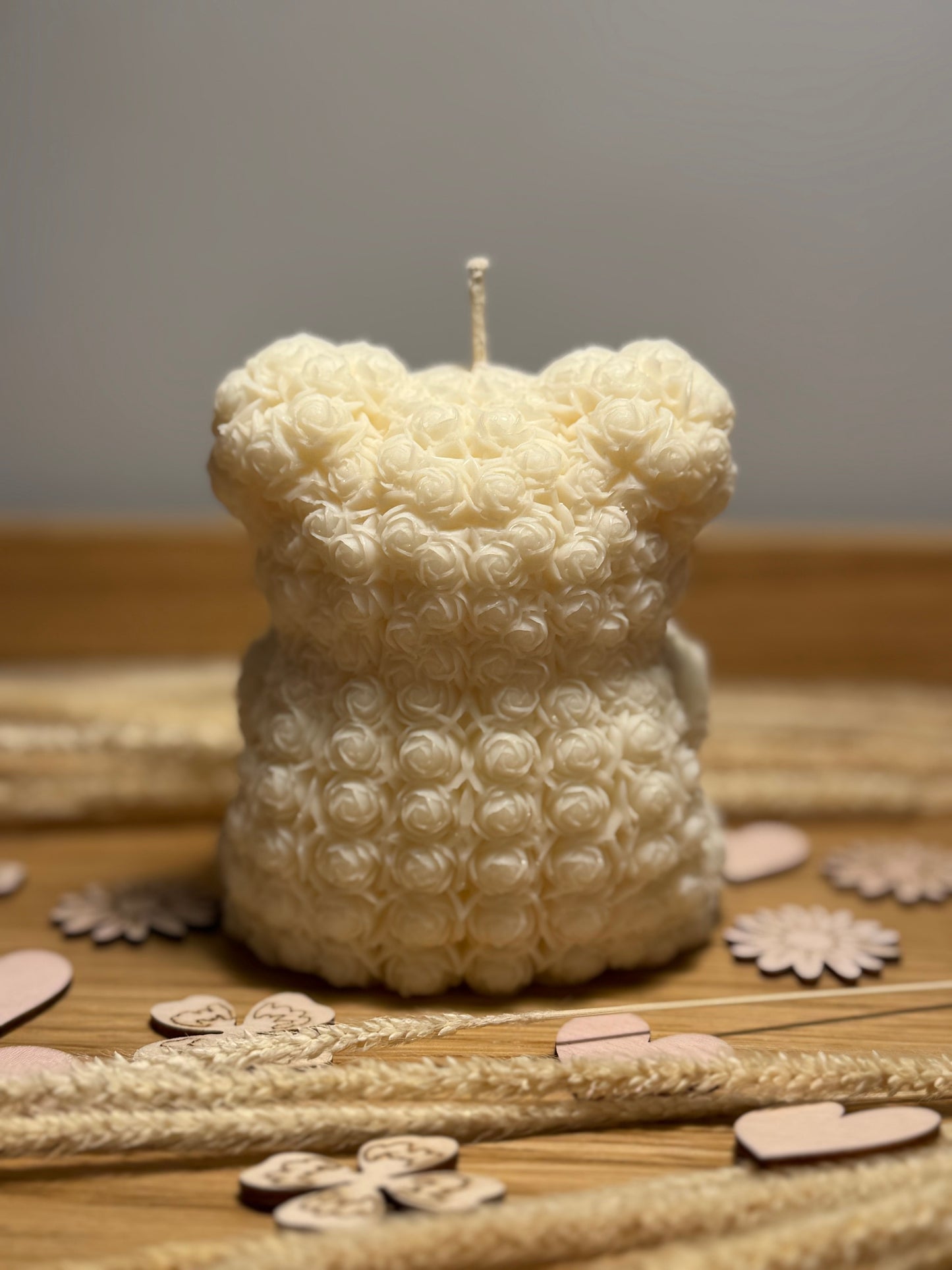 Rose bear candle