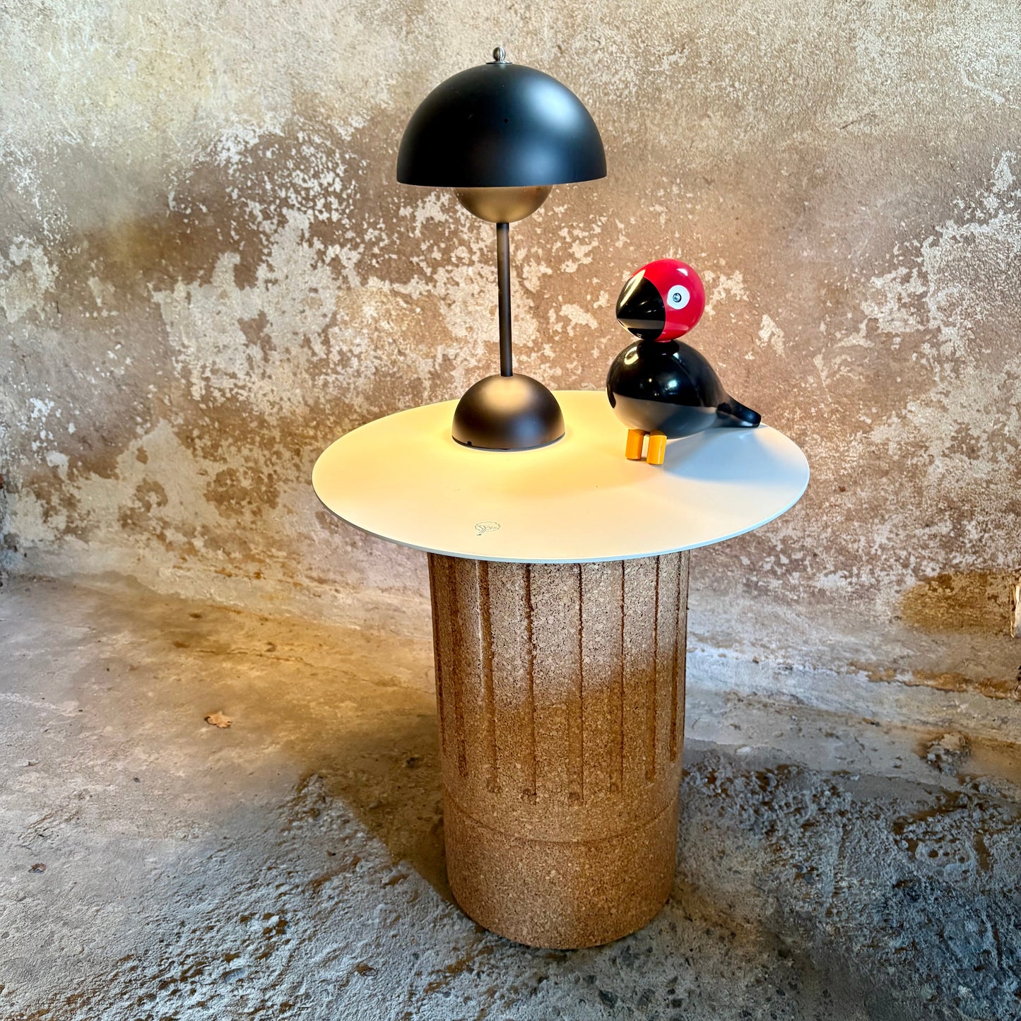 Topplate av metall til Korkii