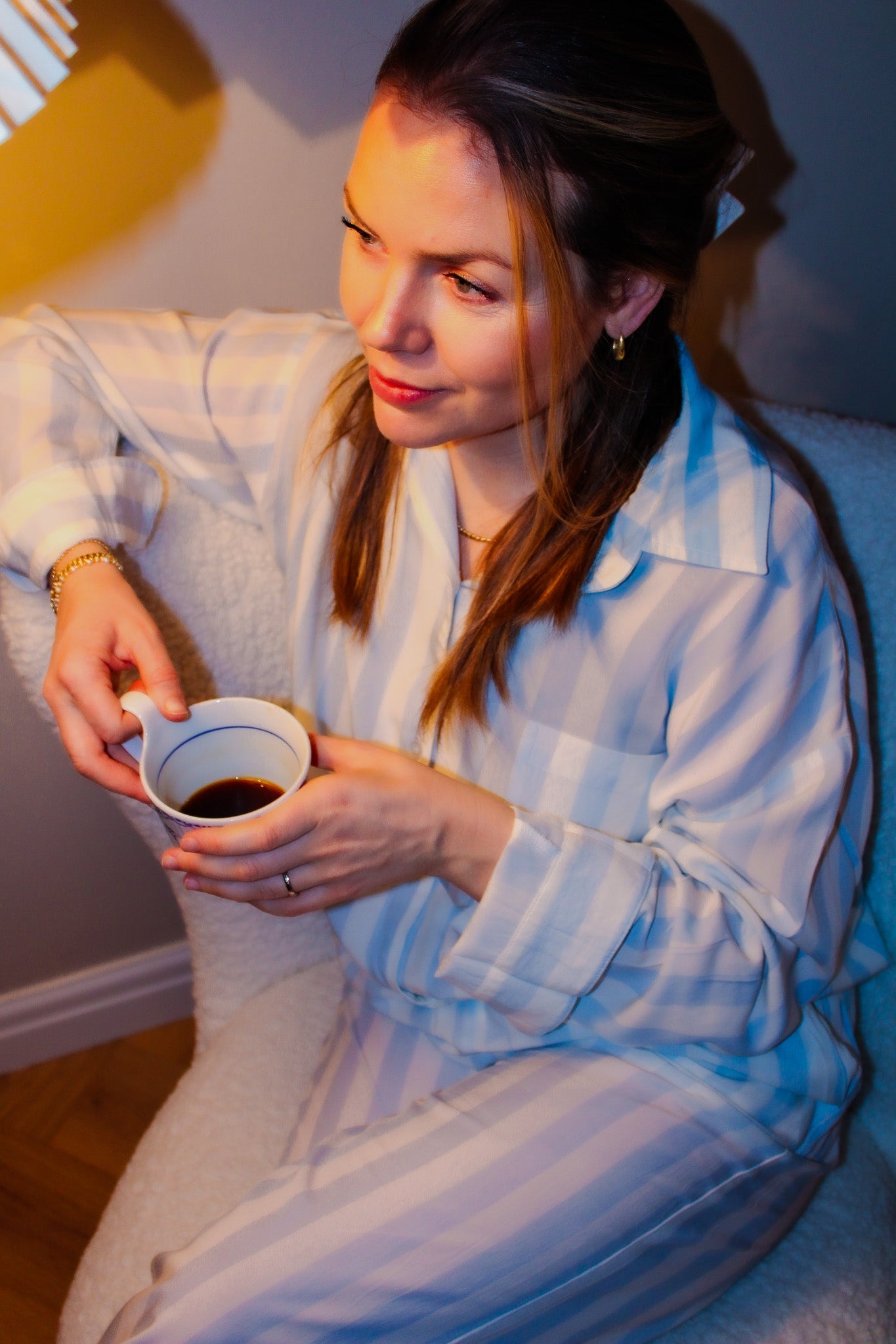Modellen har på seg str S