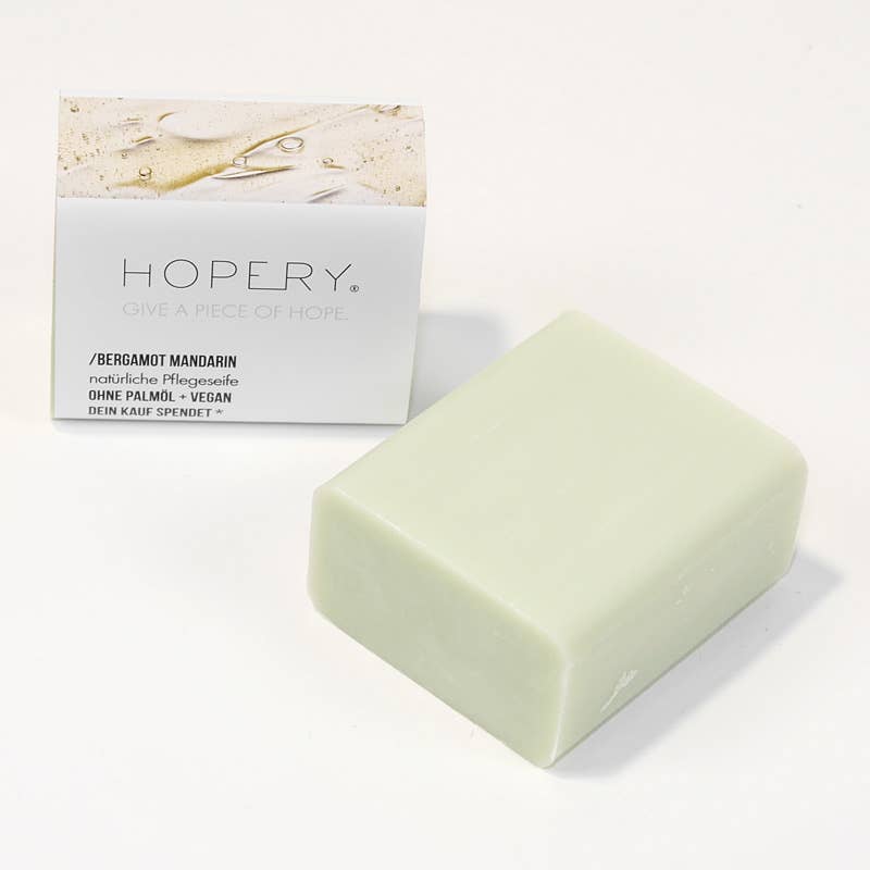 BERGAMOT MANDARIN Hand & Body Soap - 100 g fra Lev Logisk