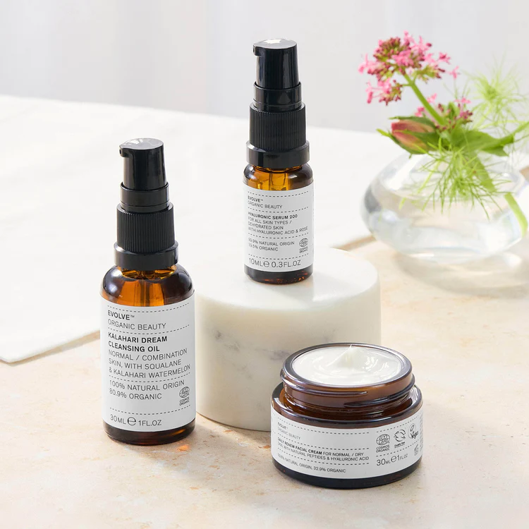 EVOLVE THE DAILY DREAM - Hydrating Facial Ritual