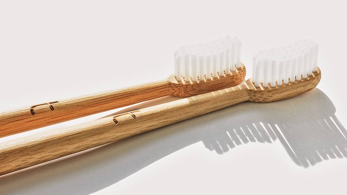 Truthbrush voksen - Medium - Velg farge - Lev Logisk